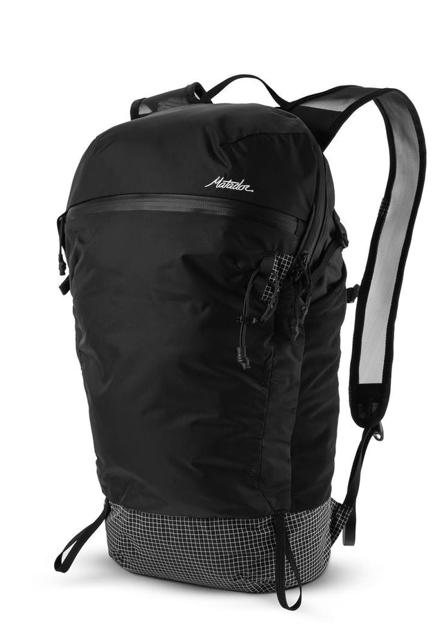 Matador Freefly16 Faltrucksack 16L – Frontansicht (schwarz)