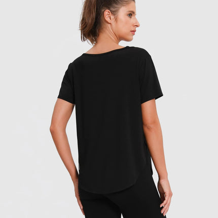 Butter-Soft Shirt mit Cut-Out – Schwarz
